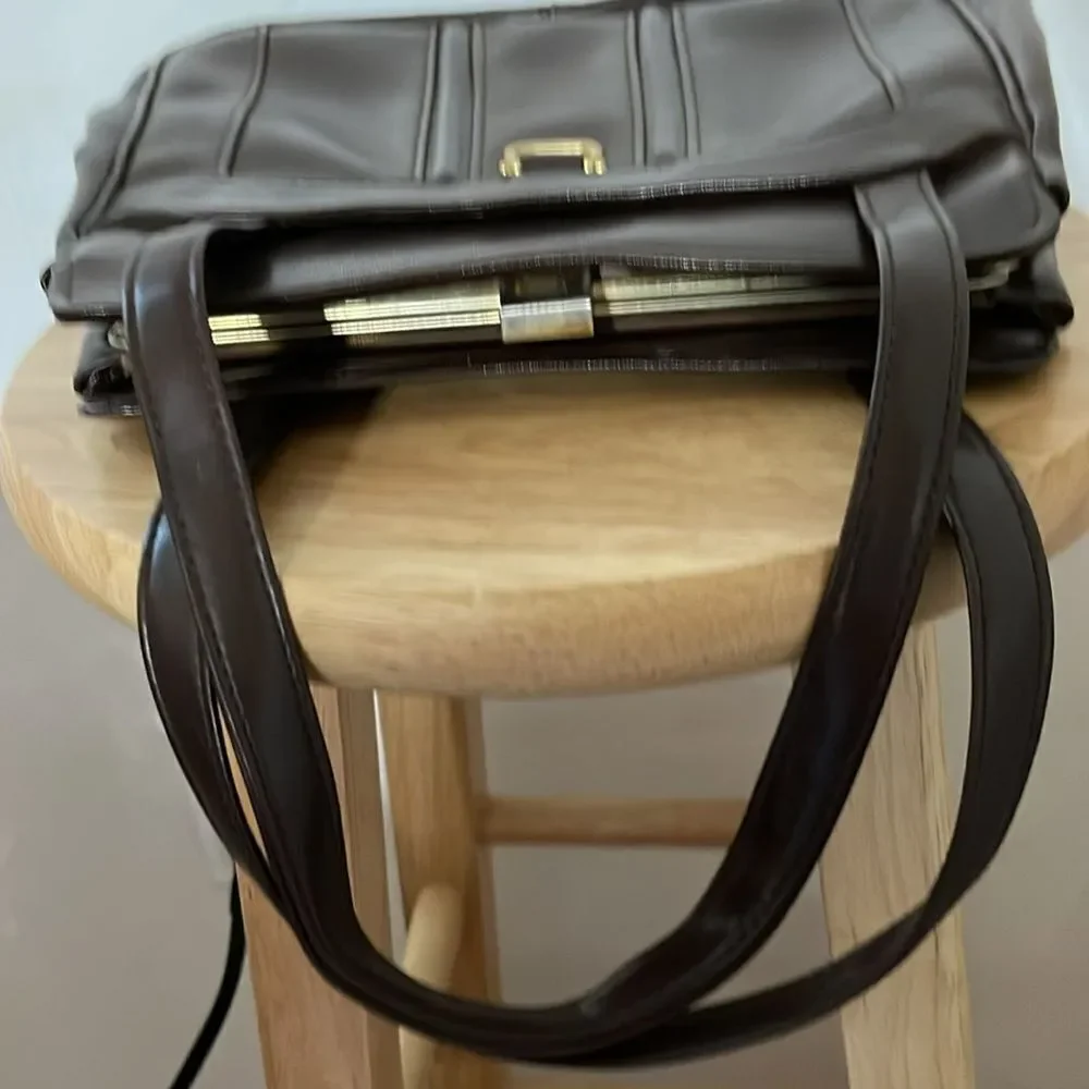 R.O. C. Vintage Elegant Brown  Vinyl  Handbag